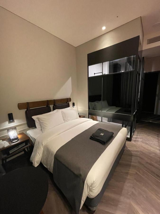 Junibino Hotel Hongdae Seoul Exteriör bild